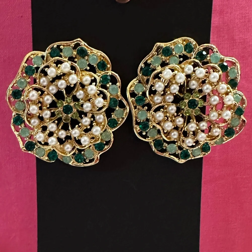 Green Rhinestone Pearl Flower Earrings